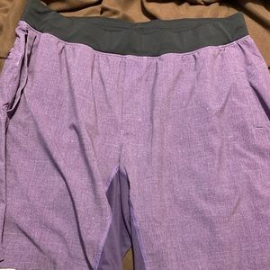 Lululemon shorts xxl